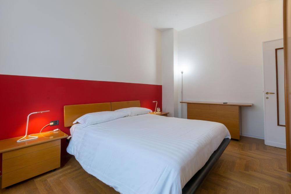 Hbhall Loreto 19 Apartment มิลาน ภายนอก รูปภาพ